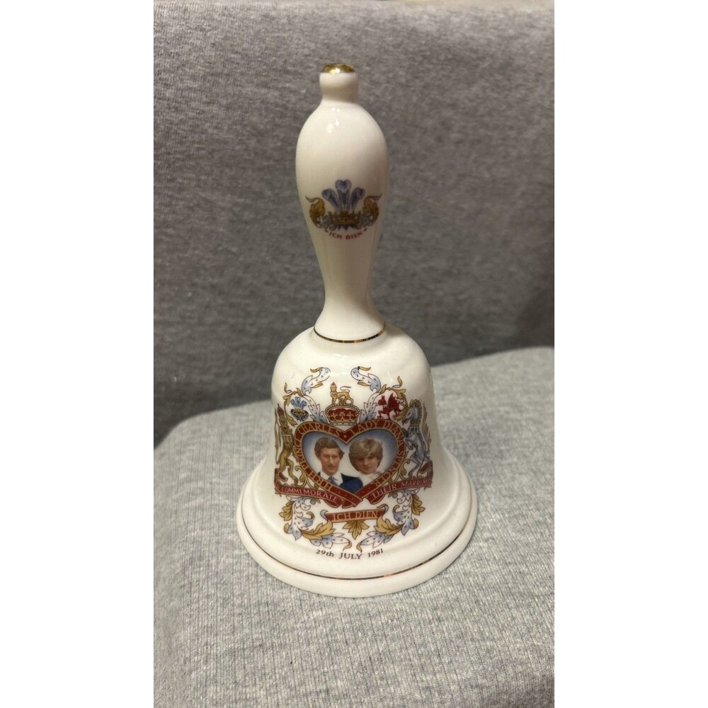 Vintage Wedding Bell Of Prince Charles & Princess Diana Spencer